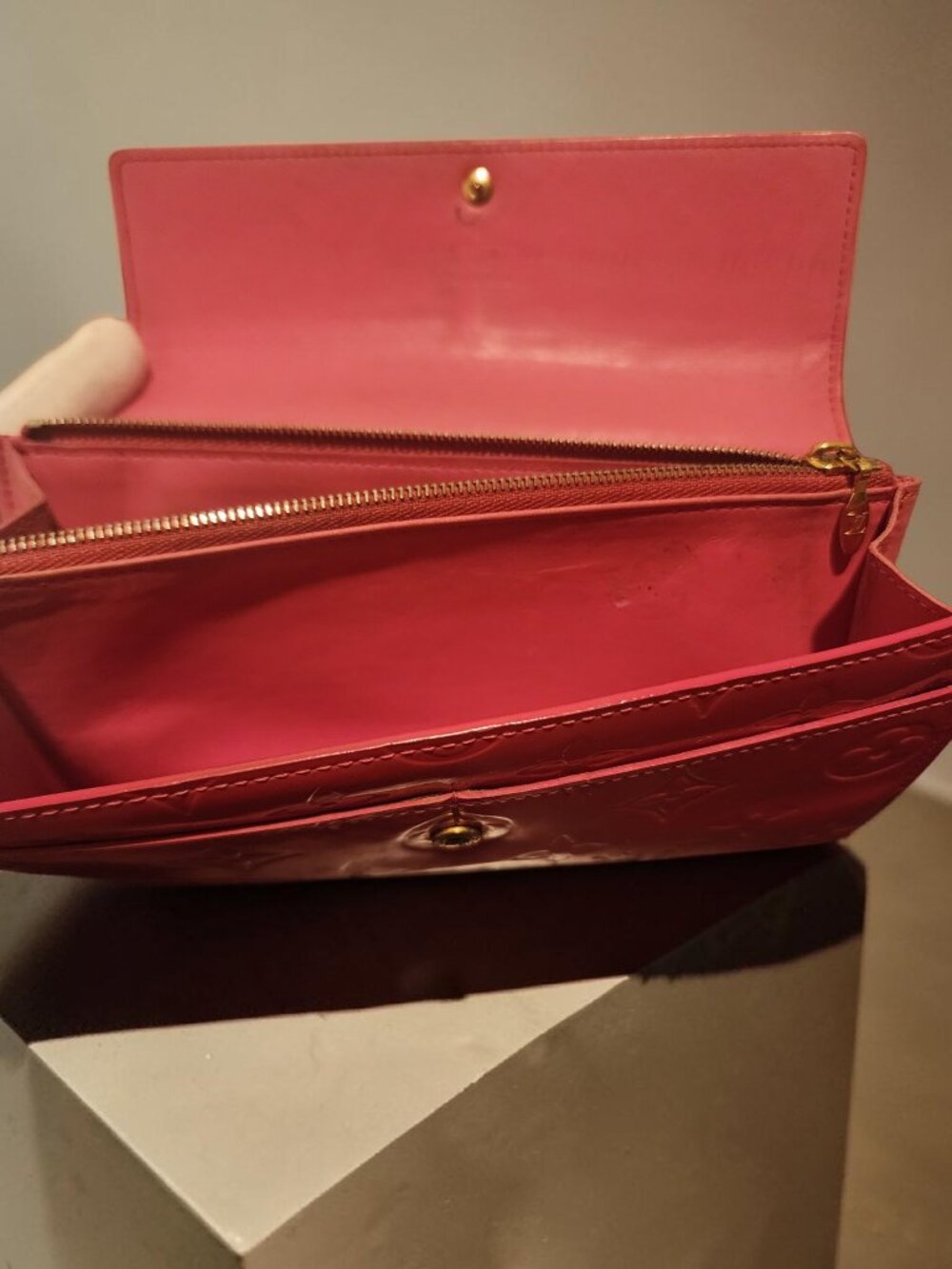 Louis Vuitton Vernis Monogram Wallet – Red Patent Leather - Picture 8 of 13